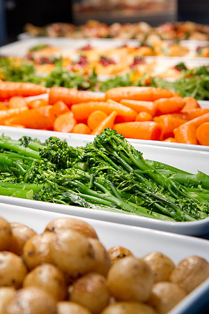 IMG_0879_TheWesley_FoodBuffet_LGardiner