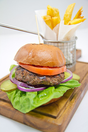 _MG_2207_Burger_LGardiner