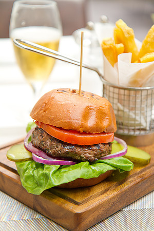 _MG_2219_Burger_LGardiner