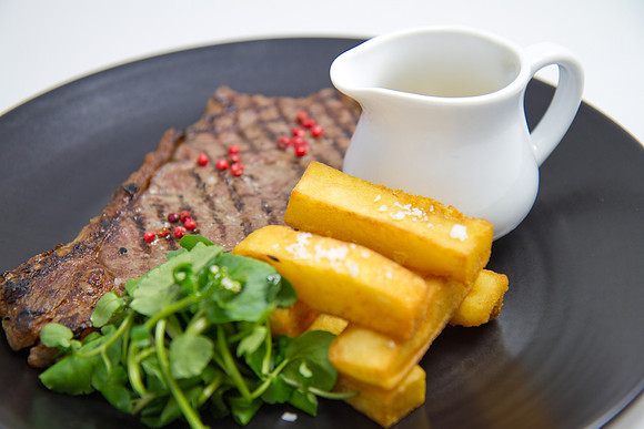 _MG_2243_Steak&Chips_LGardiner