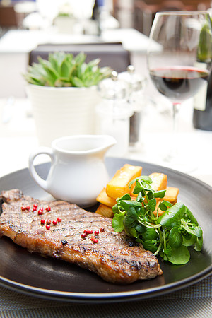 _MG_2251_Steak&Chips_LGardiner